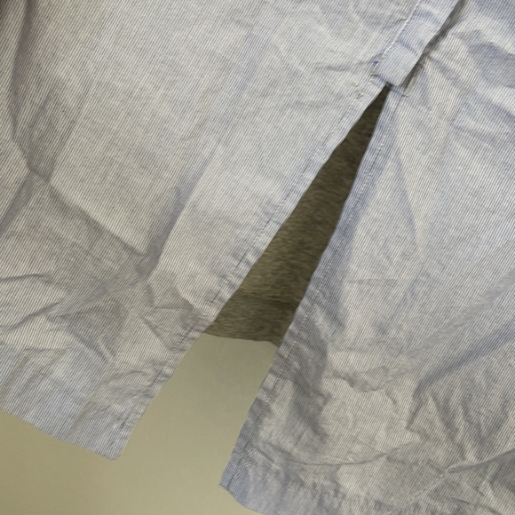 Banana Republic Back Detail Top - Picture 5 of 6